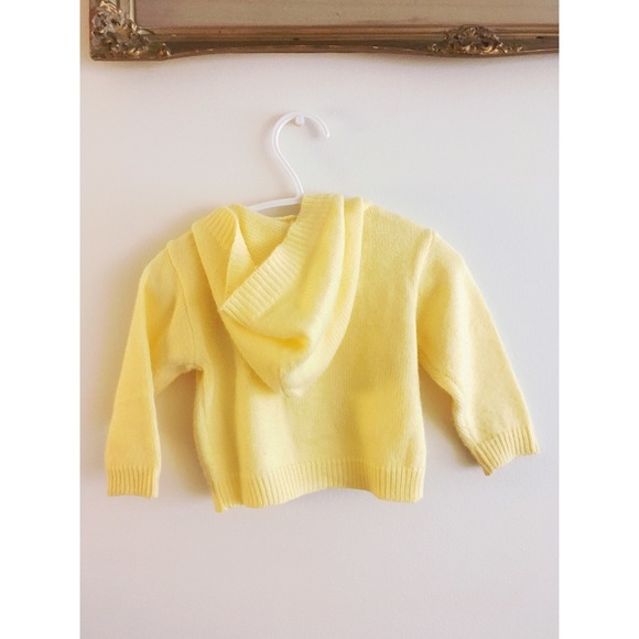 Disney • Yellow baby dumbo button-up sweater with hood - Picture 4 of 5